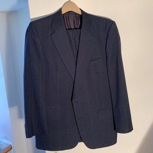 Burberry wool suit 44R